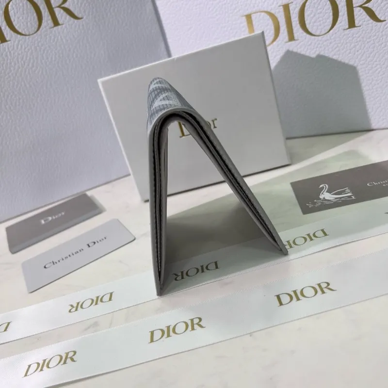 Alternative view of Dior Wallet-565