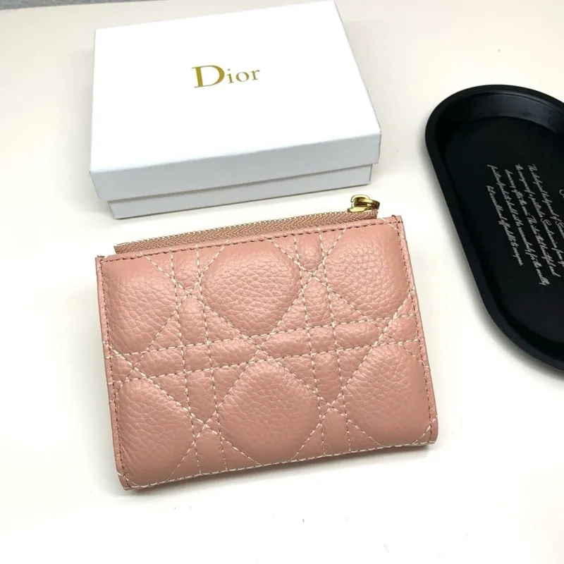 Alternative view of Dior Wallet-573