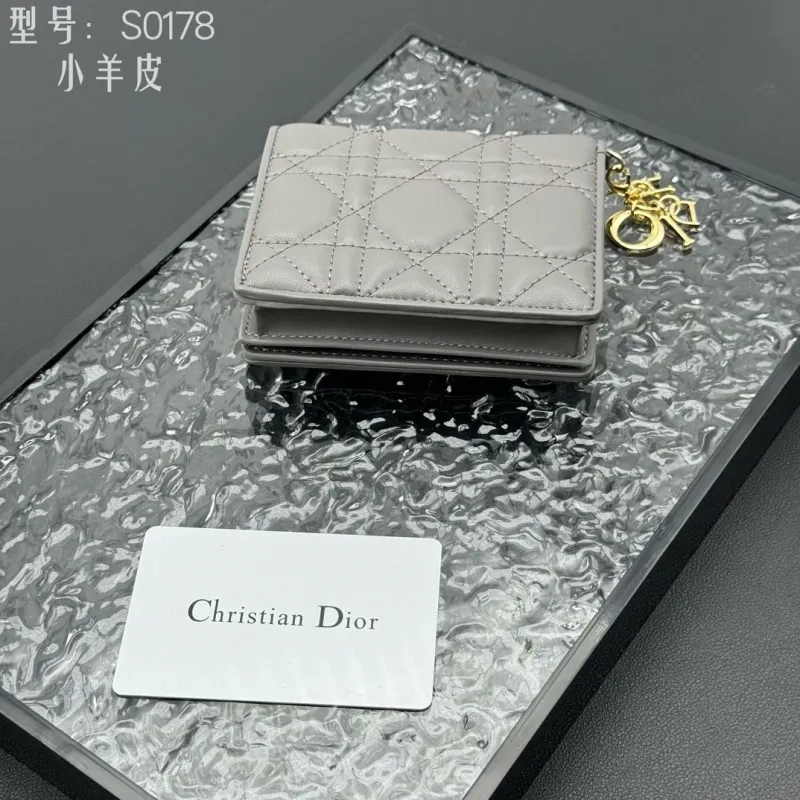 Alternative view of Dior Wallet-579