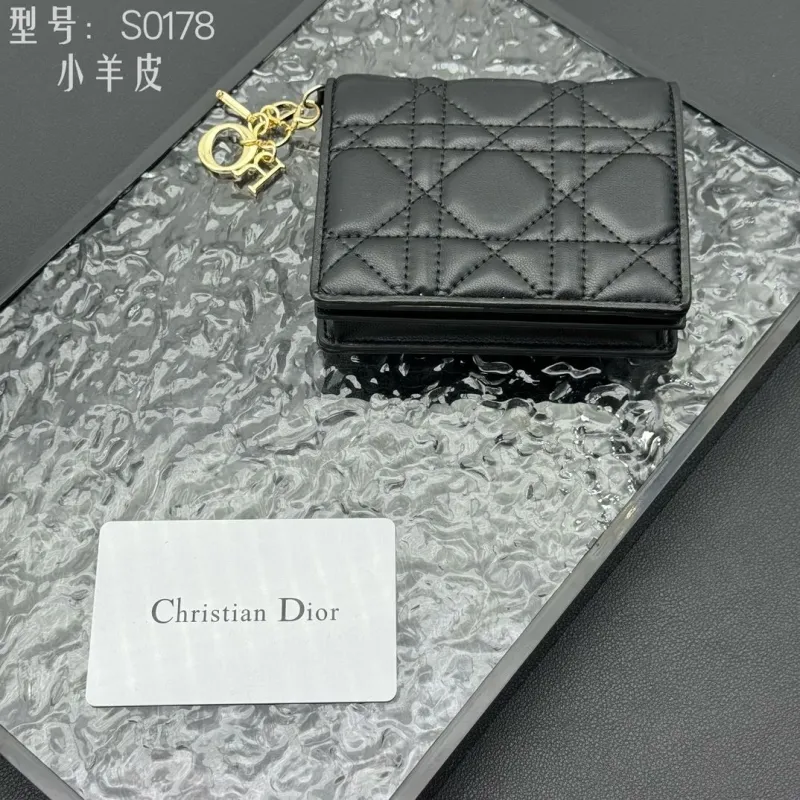 Alternative view of Dior Wallet-581