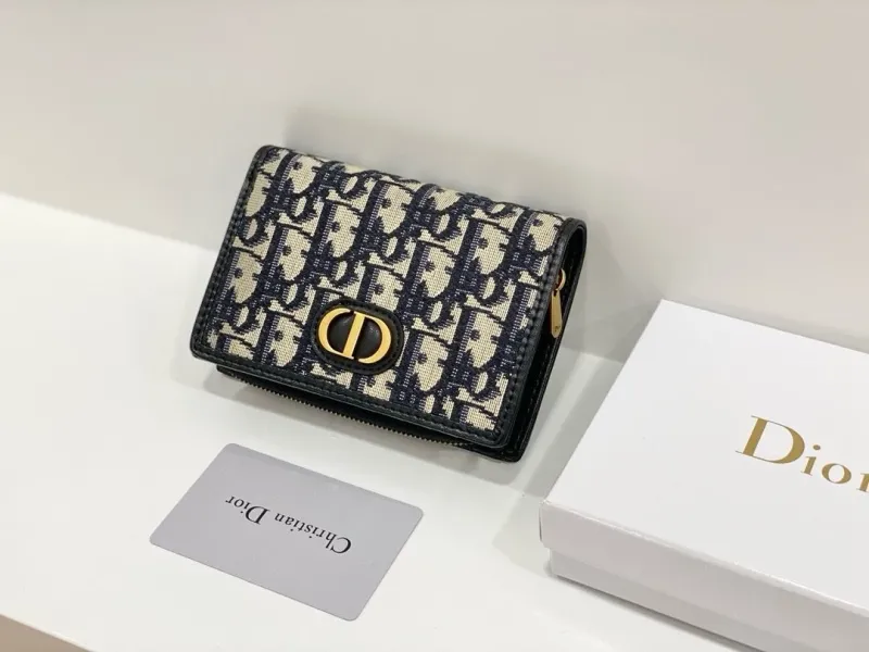 Alternative view of Dior Wallet-76