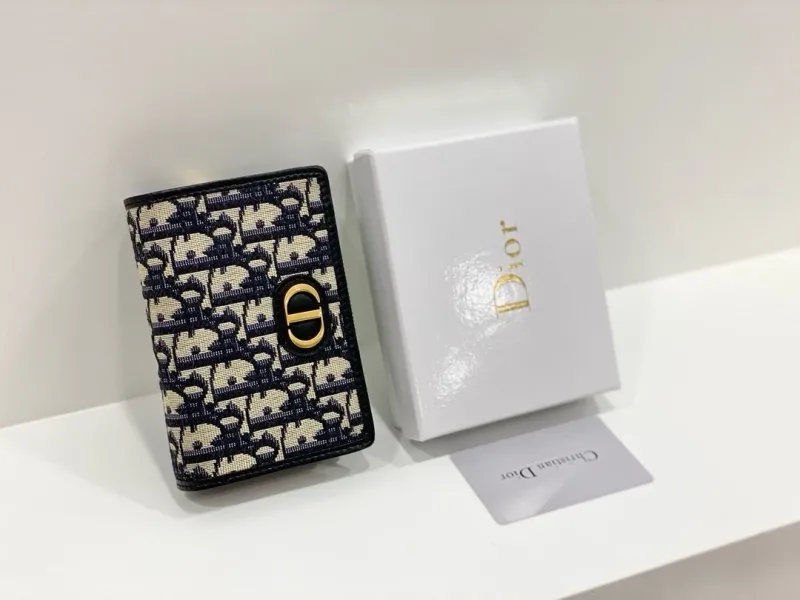 Dior Wallet-76 - Image 9