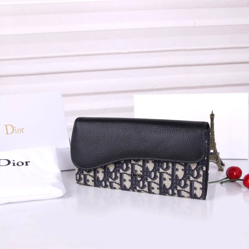 Alternative view of Dior Wallet-591