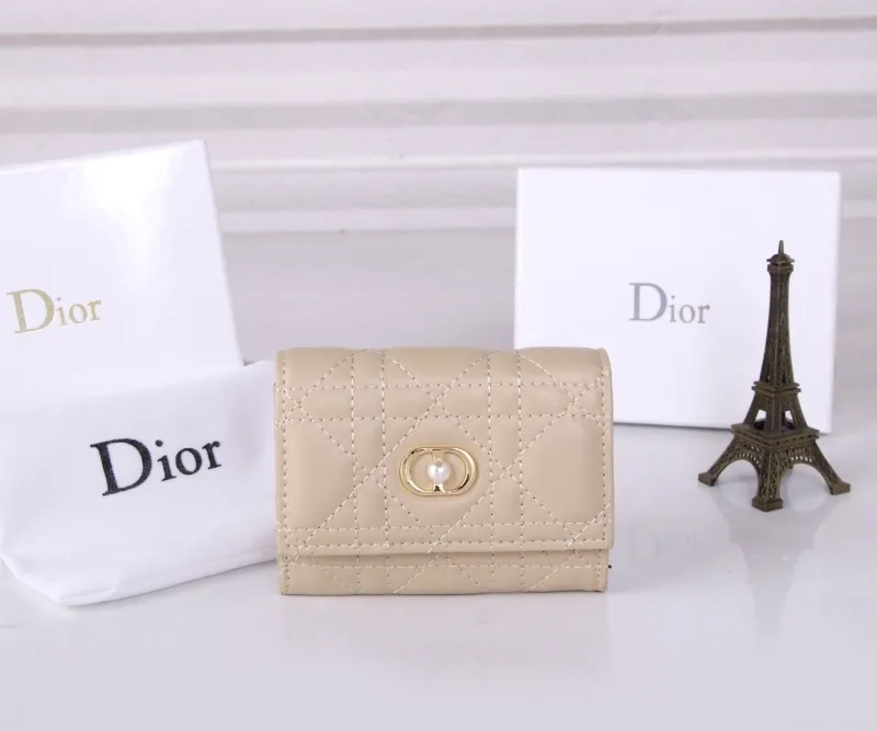 Dior Wallet-600