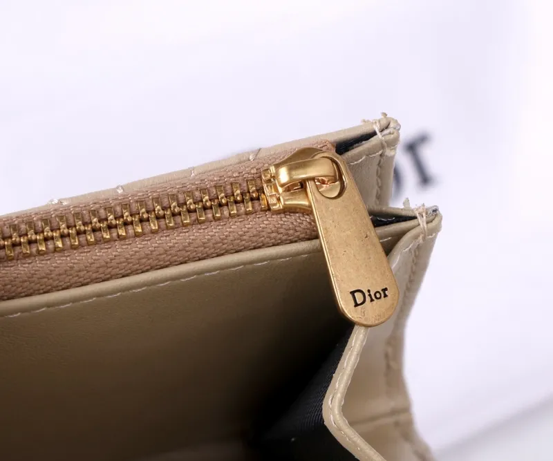 Dior Wallet-600 - Image 8