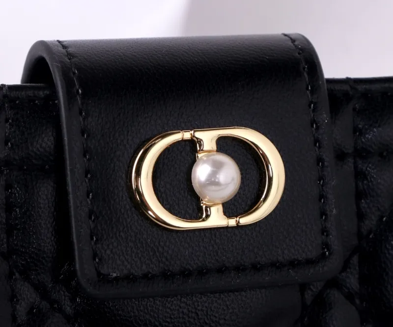 Alternative view of Dior Wallet-605