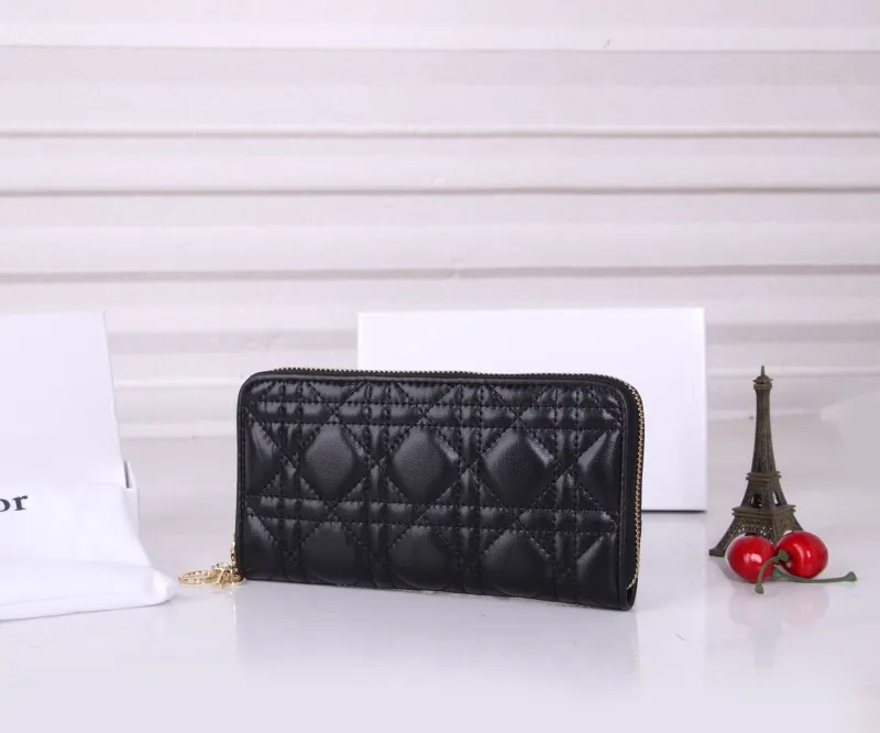 Alternative view of Dior Wallet-614
