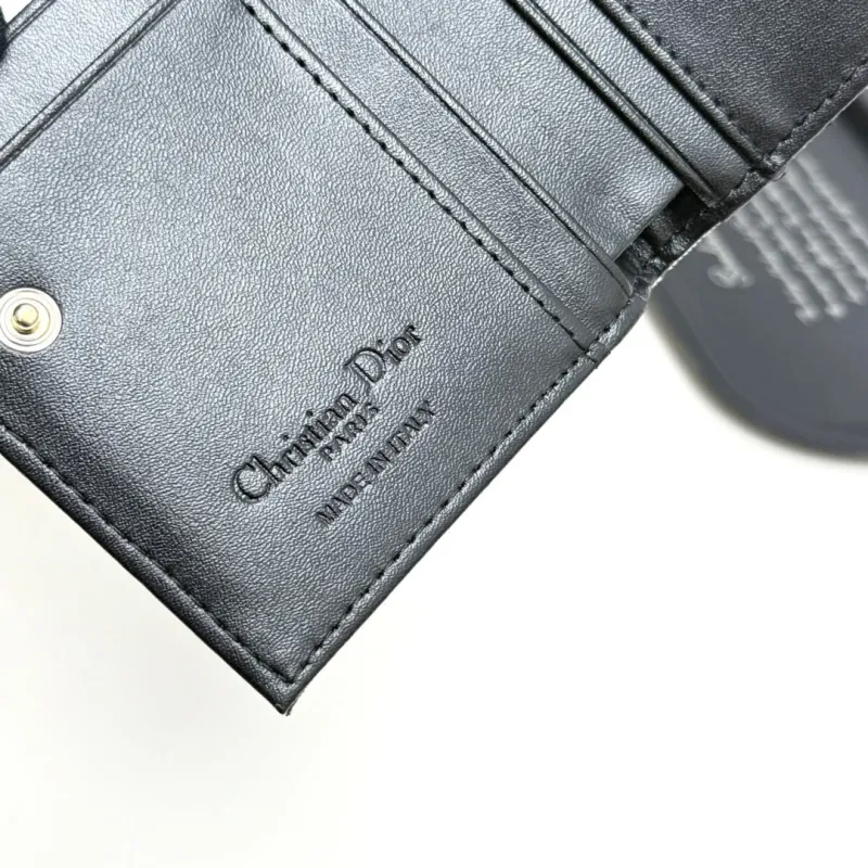 Dior Wallet-93 - Image 9