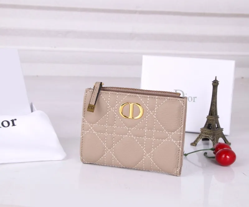Alternative view of Dior Wallet-634