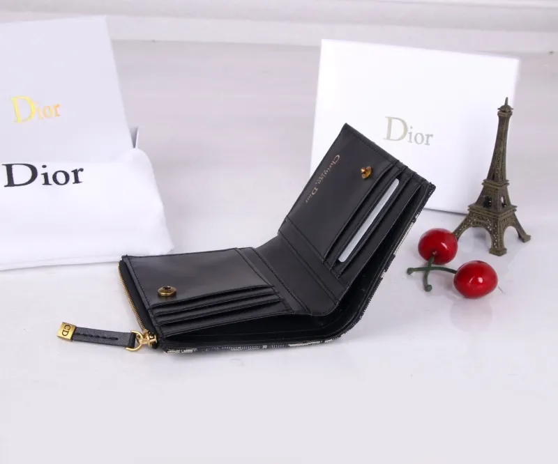 Alternative view of Dior Wallet-637
