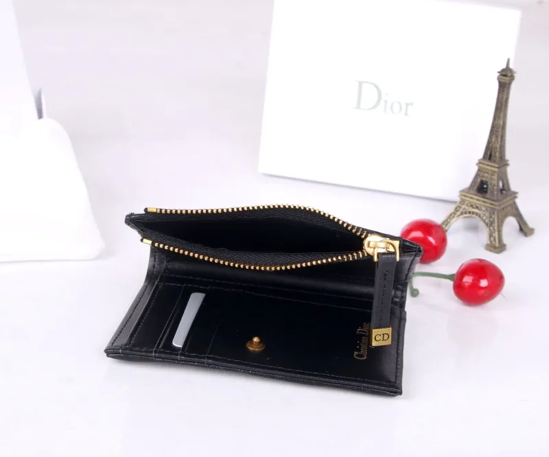 Alternative view of Dior Wallet-639