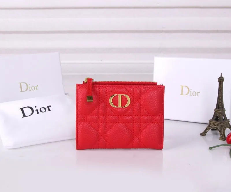 Dior Wallet-640
