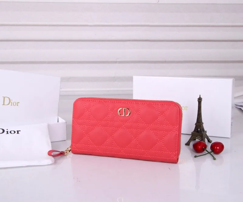 Alternative view of Dior Wallet-666