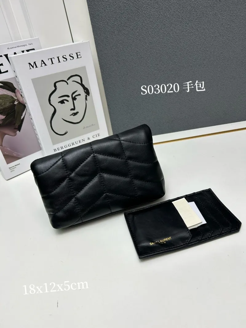 Alternative view of YSL Clutch Bags-59