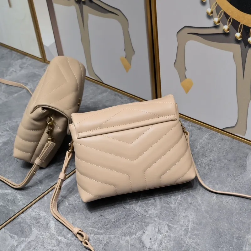 Alternative view of YSL Satchel Bags-319