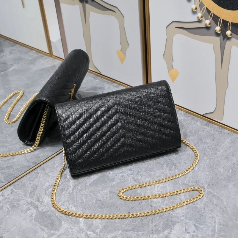 YSL Black Quilted Chain Crossbody Bag Model 1740 - Image 3
