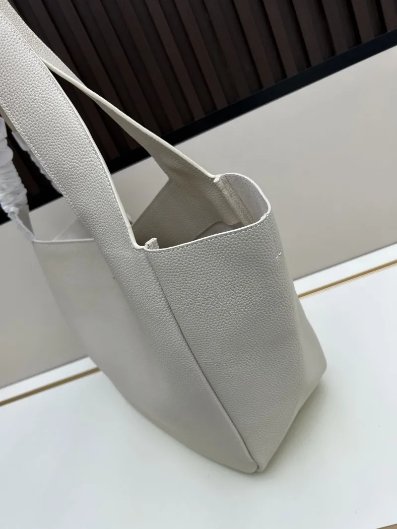 YSL Cream Leather Tote Bag - Image 3