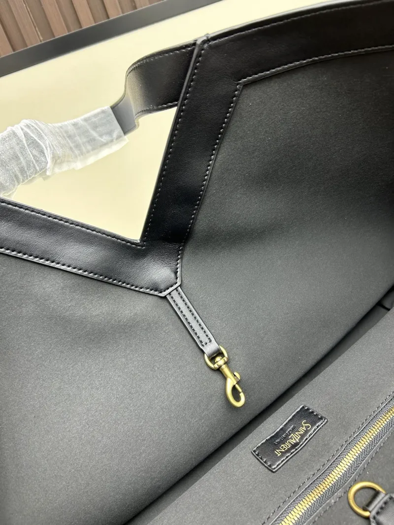 Saint Laurent Black Leather Tote Bag 120 - Image 8