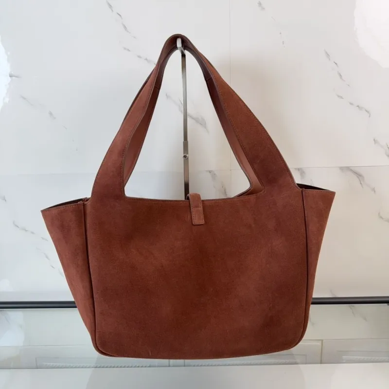Alternative view of YSL Shopping Bags-148