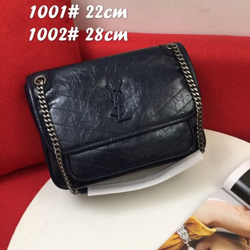 Alternative view of YSL Dark Blue Chain Shoulder Bag 1001 22cm