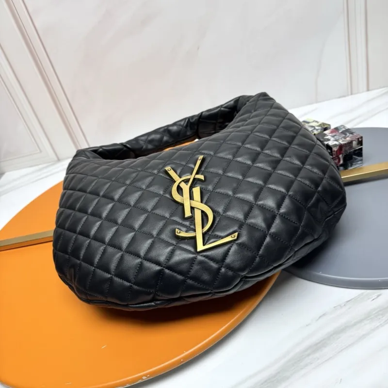 Alternative view of YSL Black Quilted Hobo Shoulder Bag 126
