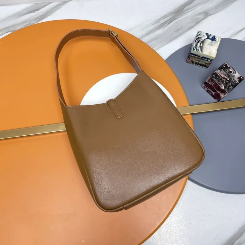 Alternative view of YSL Brown Leather Hobo Bag 141