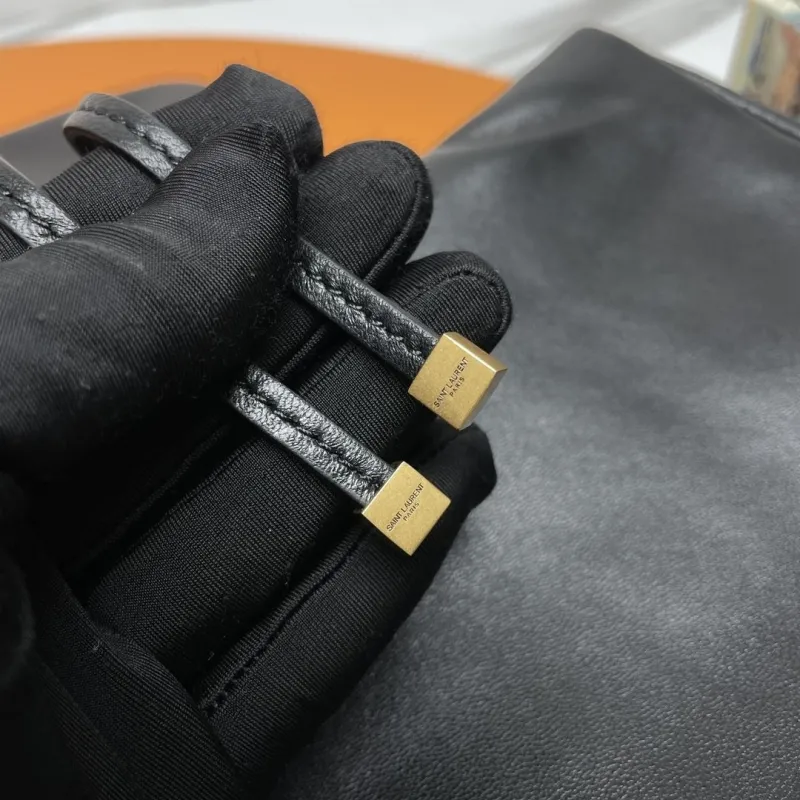 YSL Black Leather Chain Shoulder Bag - Image 8