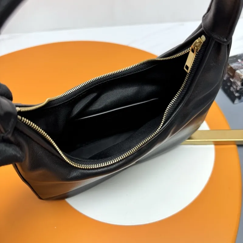 YSL Black Leather Hobo Bag 276 - Image 9