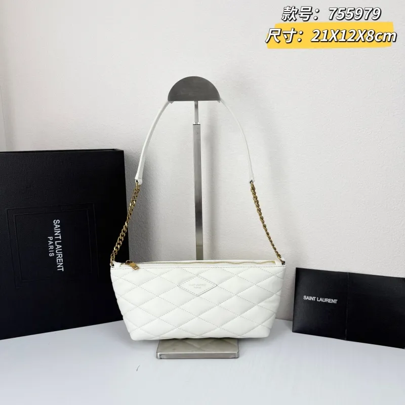 Saint Laurent White Quilted Shoulder Bag 755979