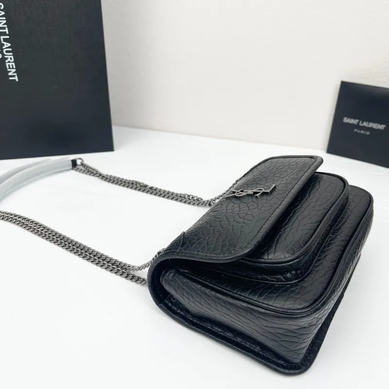 Saint Laurent Black Leather Chain Shoulder Bag 18x12.5x5cm - Image 4