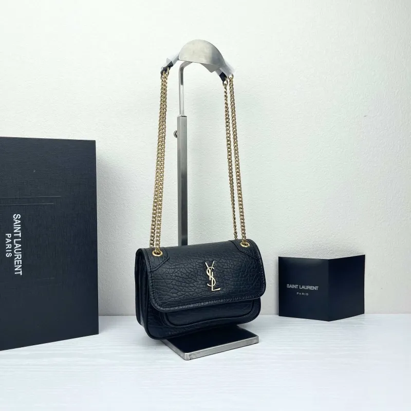 Alternative view of YSL Black Chain Shoulder Bag 369