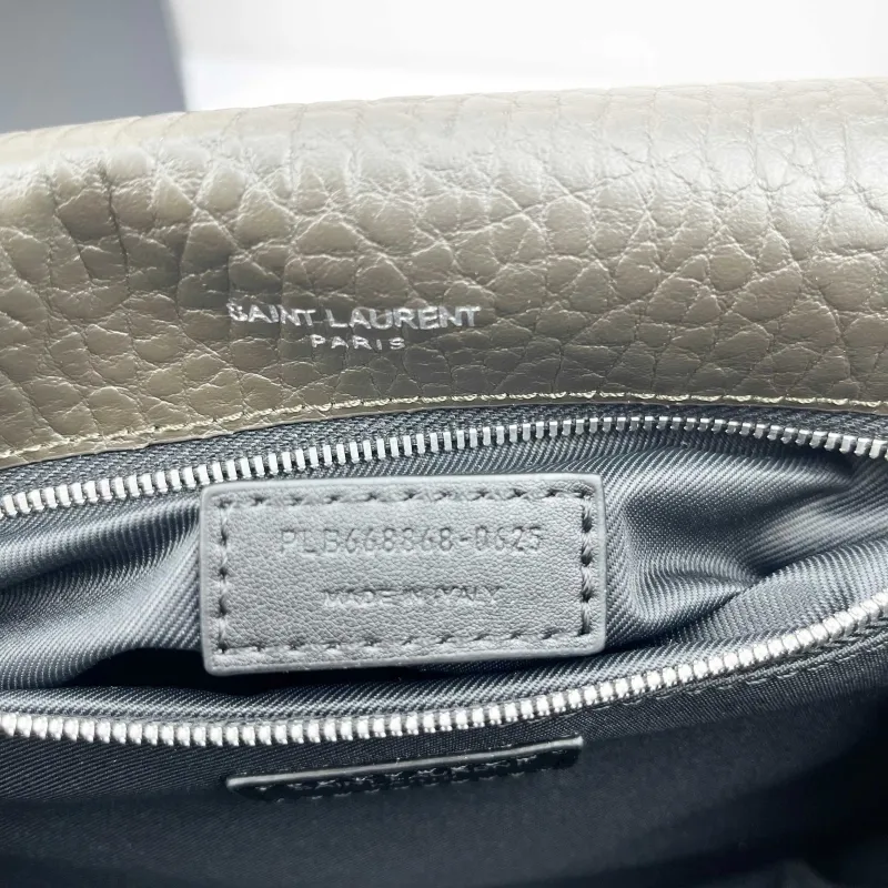 Saint Laurent Gray Chain Shoulder Bag 9250 - Image 9
