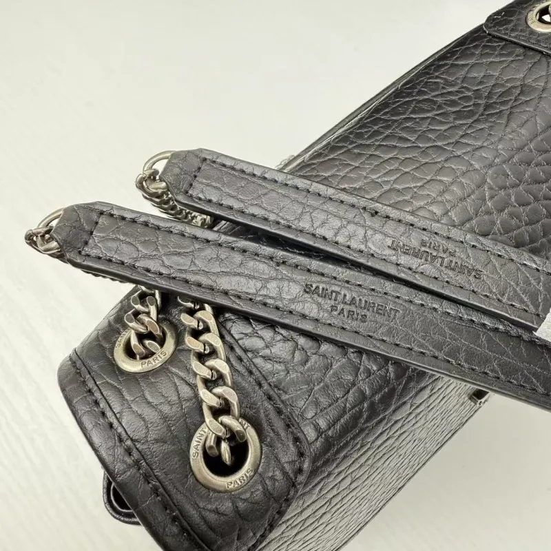 Saint Laurent Black Leather Chain Shoulder Bag - Image 6