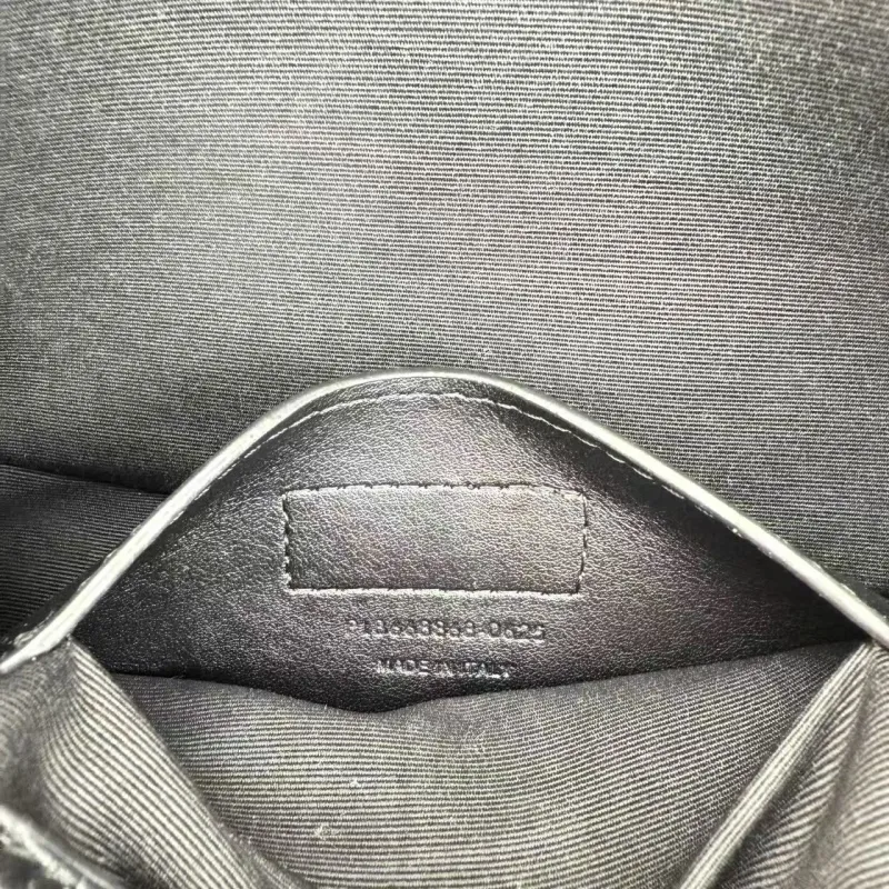 Saint Laurent Black Leather Chain Shoulder Bag - Image 9