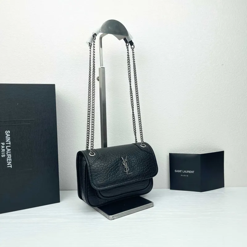 Alternative view of Saint Laurent Black Leather Chain Shoulder Bag 403