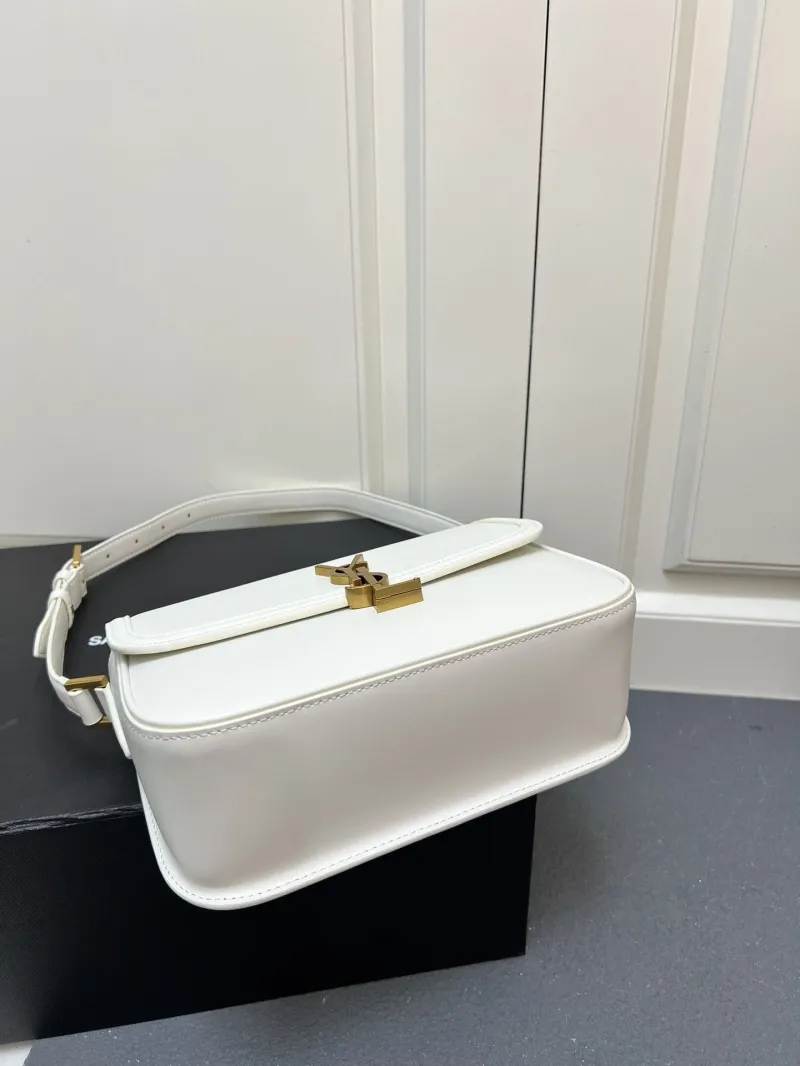 Saint Laurent White Leather Shoulder Bag Y1832330 - Image 8