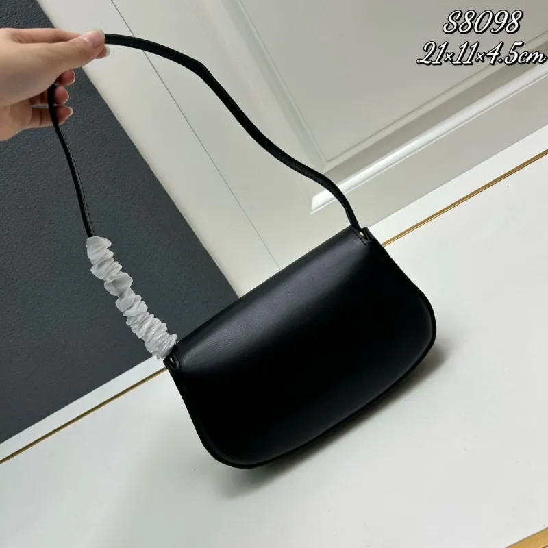 Saint Laurent Black Top Handle Bag S8098 - Image 4
