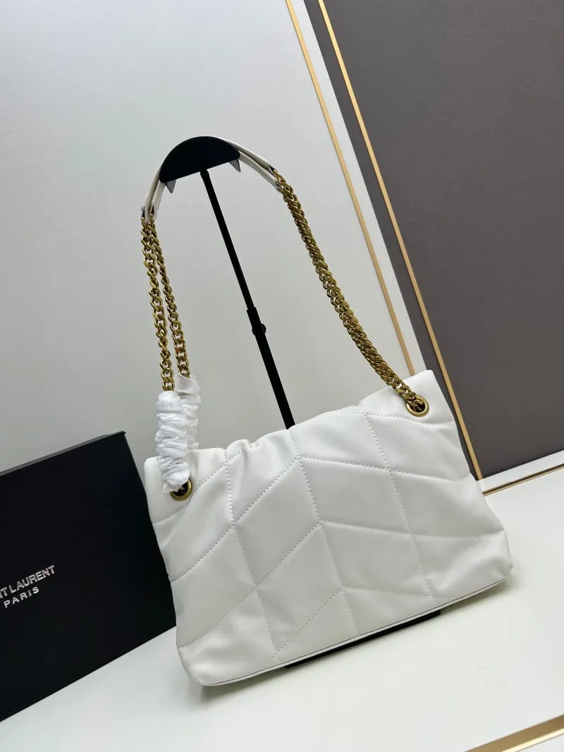 Alternative view of YSL White Quilted Chain Shoulder Bag 8819