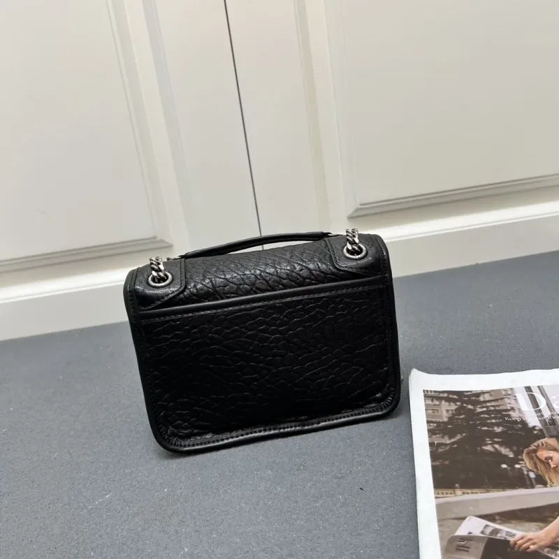 Saint Laurent Black Mini Chain Shoulder Bag S01002 - Image 6