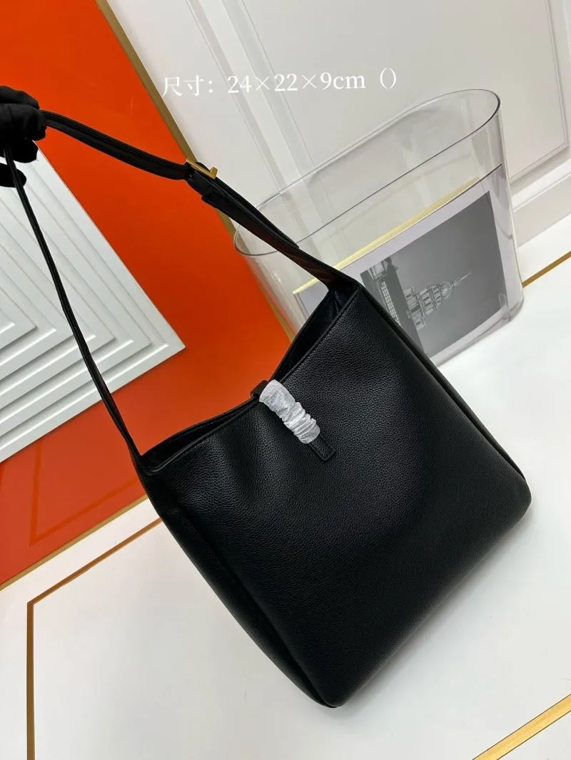 Alternative view of YSL Black Leather Shoulder Bag 914 24x22x9cm