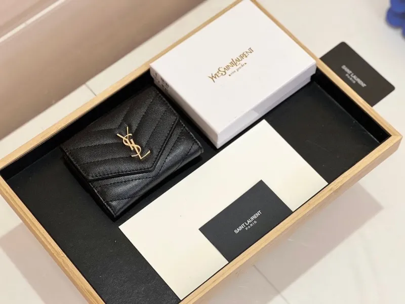 Alternative view of YSL Wallets & Purse-35
