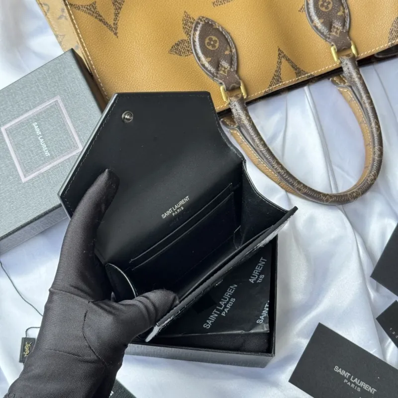 Saint Laurent Black Crocodile Embossed Wallet - Image 7