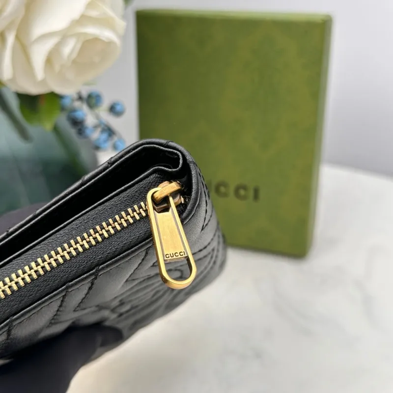 Gucci Black Leather Zip Wallet - Image 7