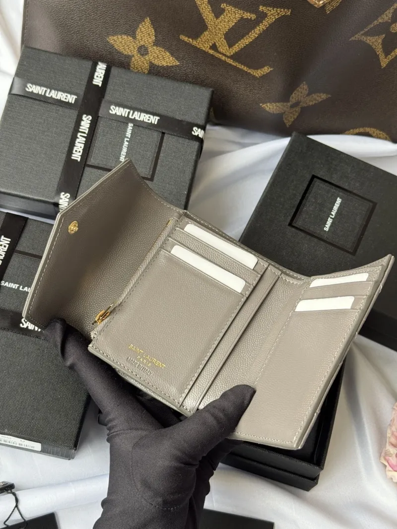 Saint Laurent Gray Compact Leather Wallet - Image 5