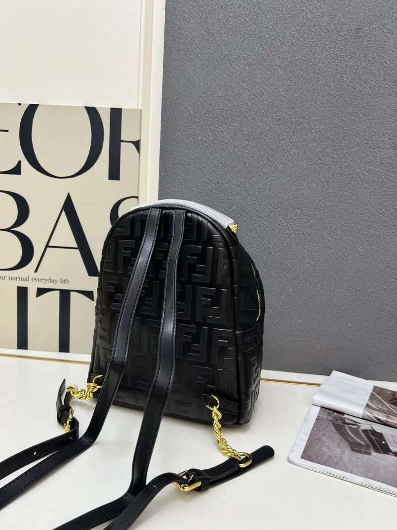 Fendi Black FF Monogram Backpack TTSZ038 Size 25-21-10 - Image 3