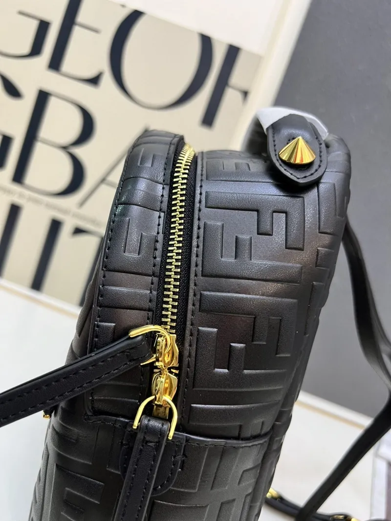 Fendi Black FF Monogram Backpack TTSZ038 Size 25-21-10 - Image 6
