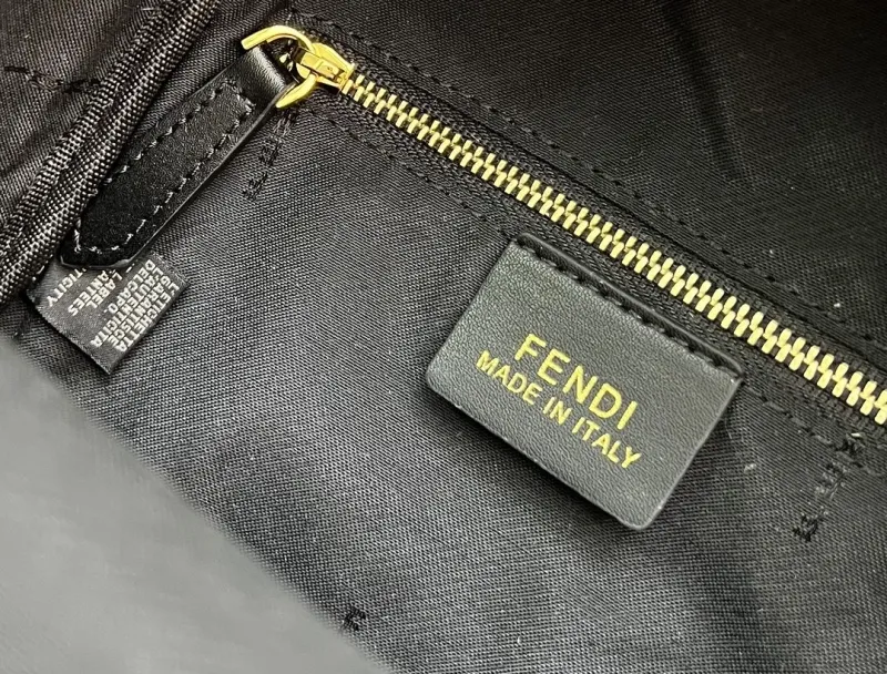 Fendi Black FF Monogram Backpack TTSZ038 Size 25-21-10 - Image 9