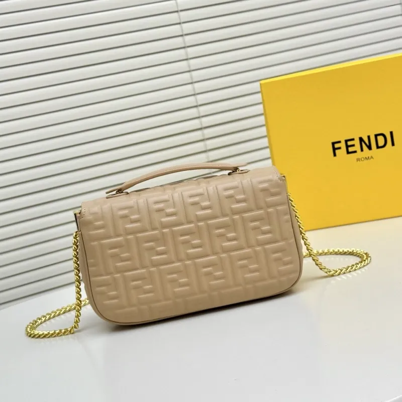 Fendi Beige Baguette Shoulder Bag - Image 4