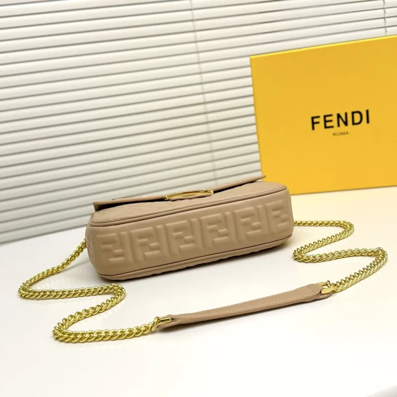 Fendi Beige Baguette Shoulder Bag - Image 5
