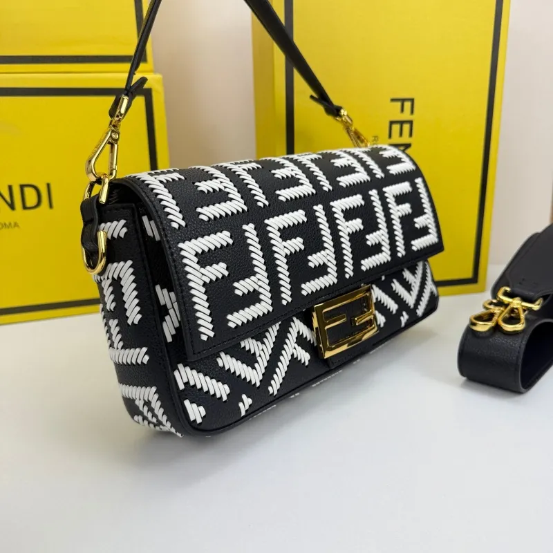 Alternative view of Fendi Baguette Bags-15